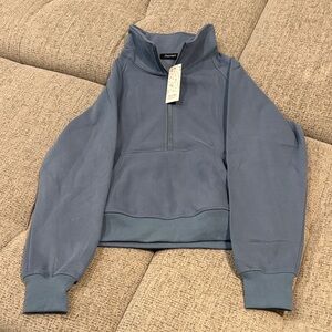 Automet NWT Blue Quarter-Zip Pullover